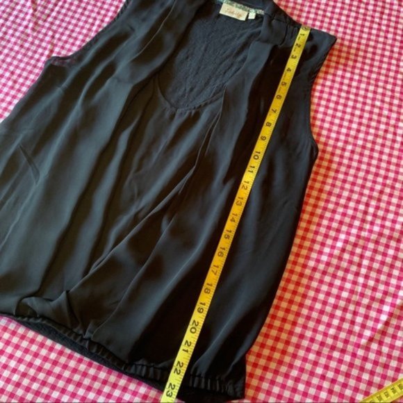 Anthropologie Top - Picture 4 of 6